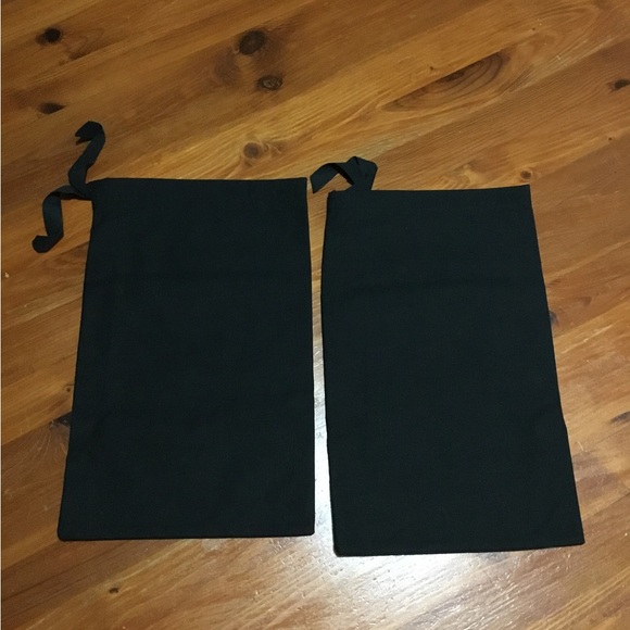 CHANEL EMPTY BOX W/2 NEW DUST BAGS SOME TISSUE BOOK-FINAL PRICE - Picture 10 of 16